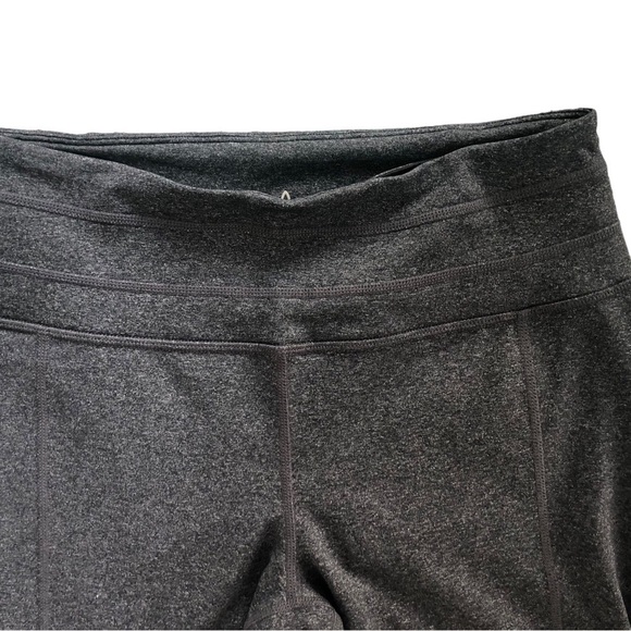Prana Charcoal Stretch Flare Yoga Pant Sz M Short Inseam Pull On Workout Pilates - Picture 3 of 8
